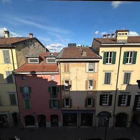 La Mansardina Di San Leonardo Apartment Bergamo Exterior photo